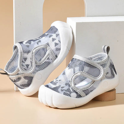Baby Tennis Shoes Toddler Water Shoes Barefoot Water Shoes for Kids Baby Wide Socks with Arch Support Girls Tennis Shoes Size 3