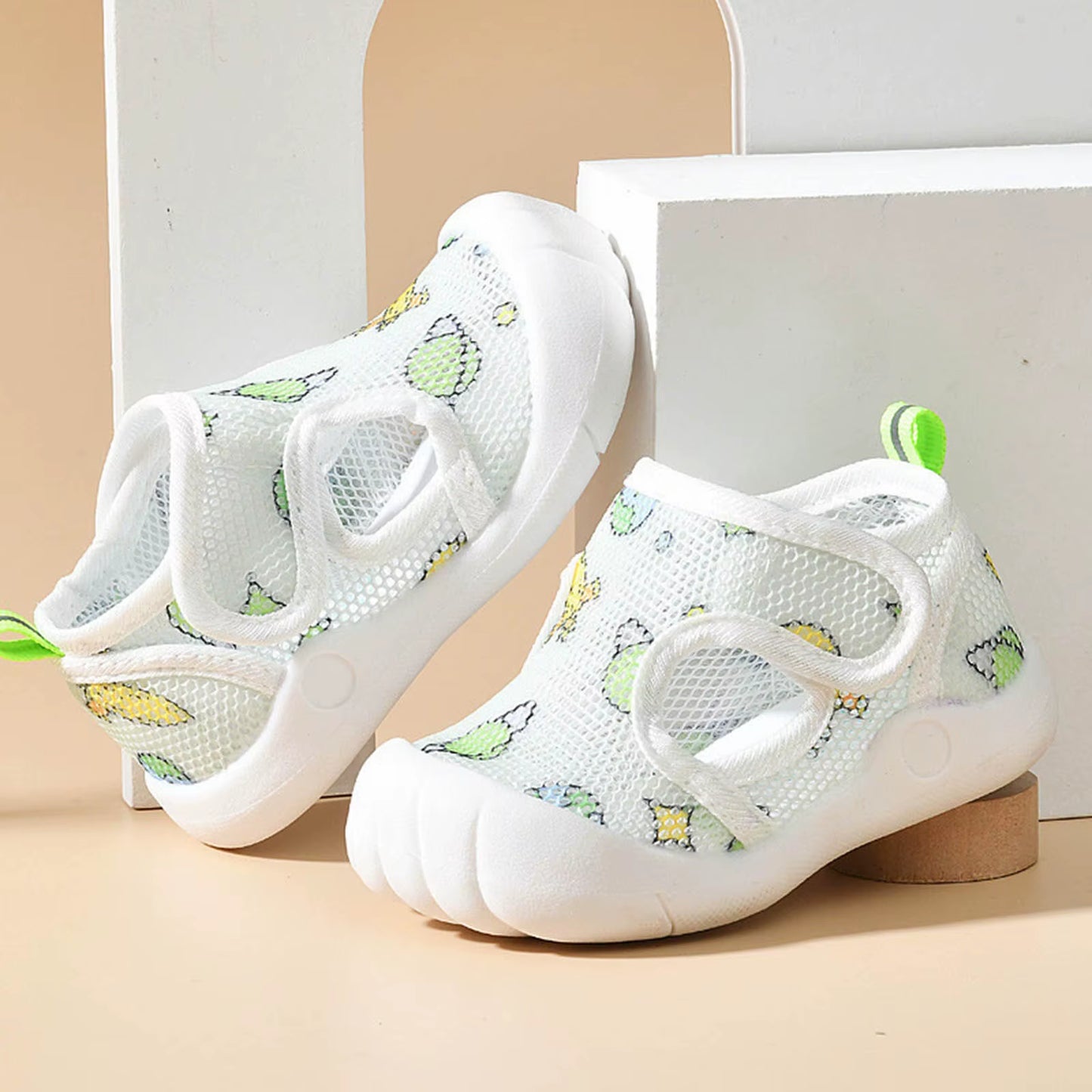 Baby Tennis Shoes Toddler Water Shoes Barefoot Water Shoes for Kids Baby Wide Socks with Arch Support Girls Tennis Shoes Size 3