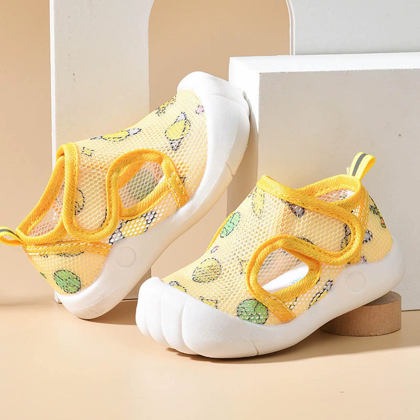 Baby Tennis Shoes Toddler Water Shoes Barefoot Water Shoes for Kids Baby Wide Socks with Arch Support Girls Tennis Shoes Size 3